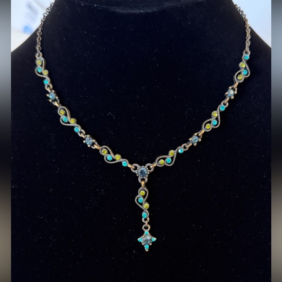 Cookie Lee Blue and Yellow/Green Necklace EUC - Picture 3 of 11